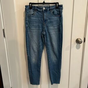 American Eagle High-Rise Jegging